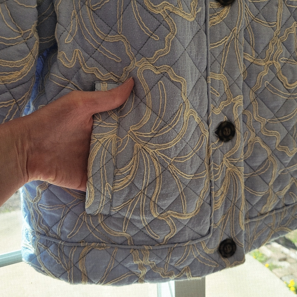Bagatelle Blue Quilted Jacket Button Up Medium Embroidery Embroidered Stitching - Picture 4 of 8